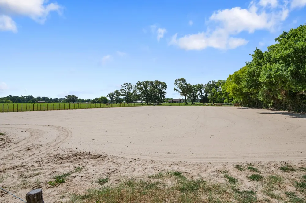 384 County Road 1875 Grapeland, TX 75844