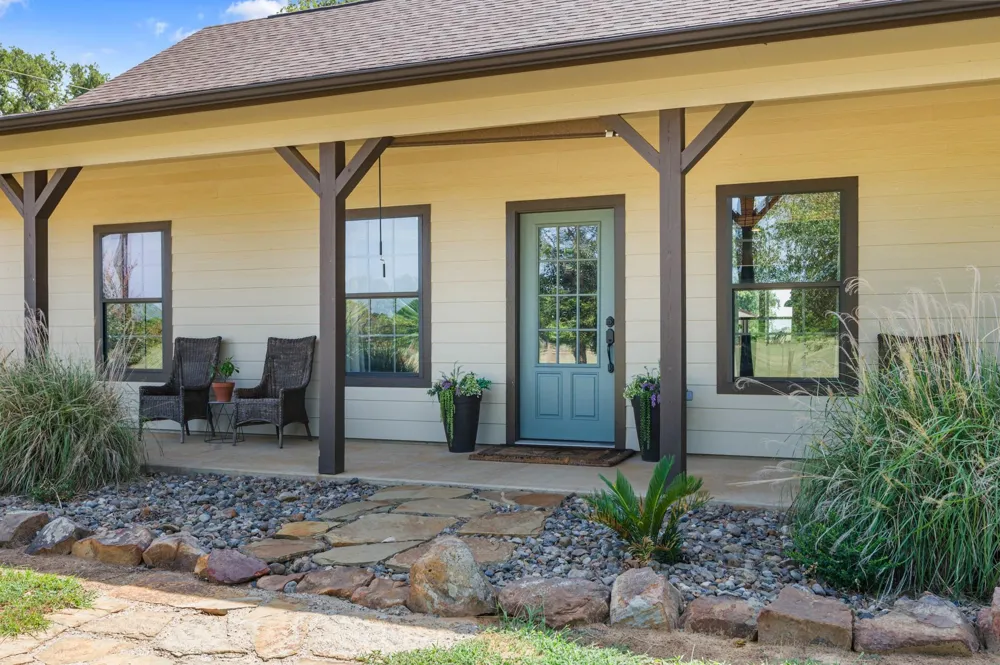 384 County Road 1875 Grapeland, TX 75844