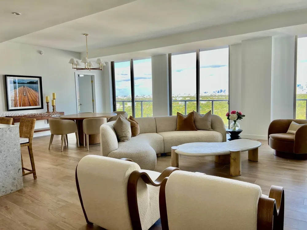 2678 Tigertail Ave #2006 Coconut Grove, FL 33133