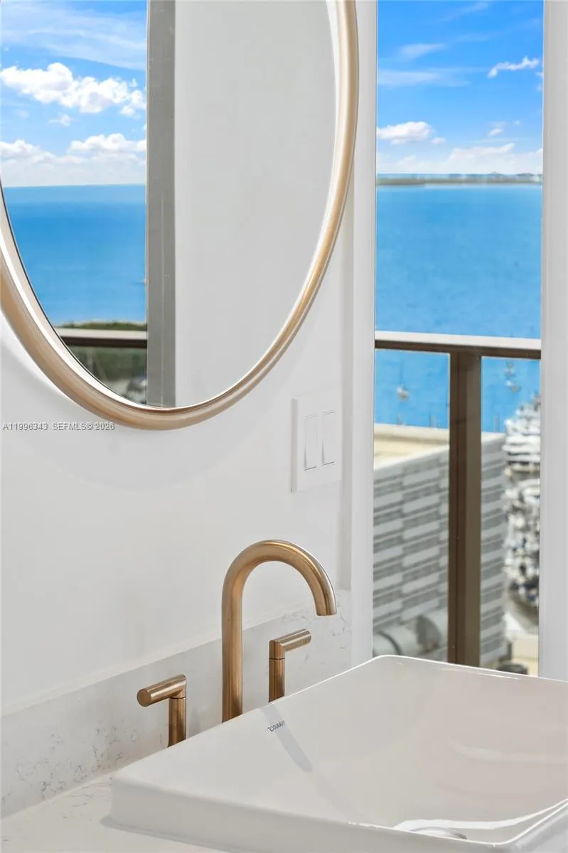 2678 Tigertail Ave #2006 Coconut Grove, FL 33133