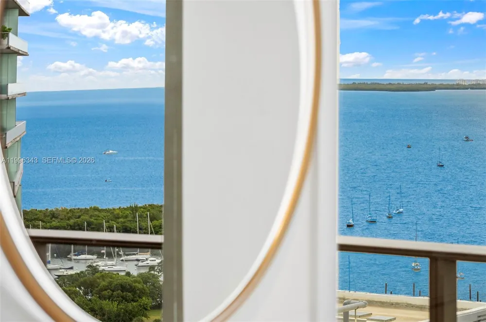 2678 Tigertail Ave #2006 Coconut Grove, FL 33133