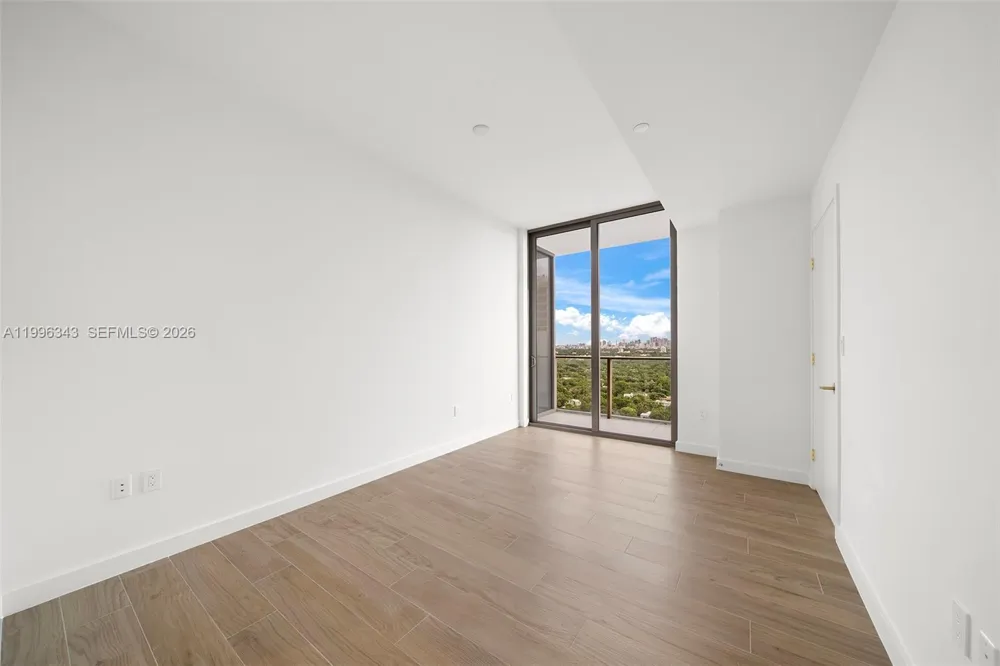 2678 Tigertail Ave #2006 Coconut Grove, FL 33133