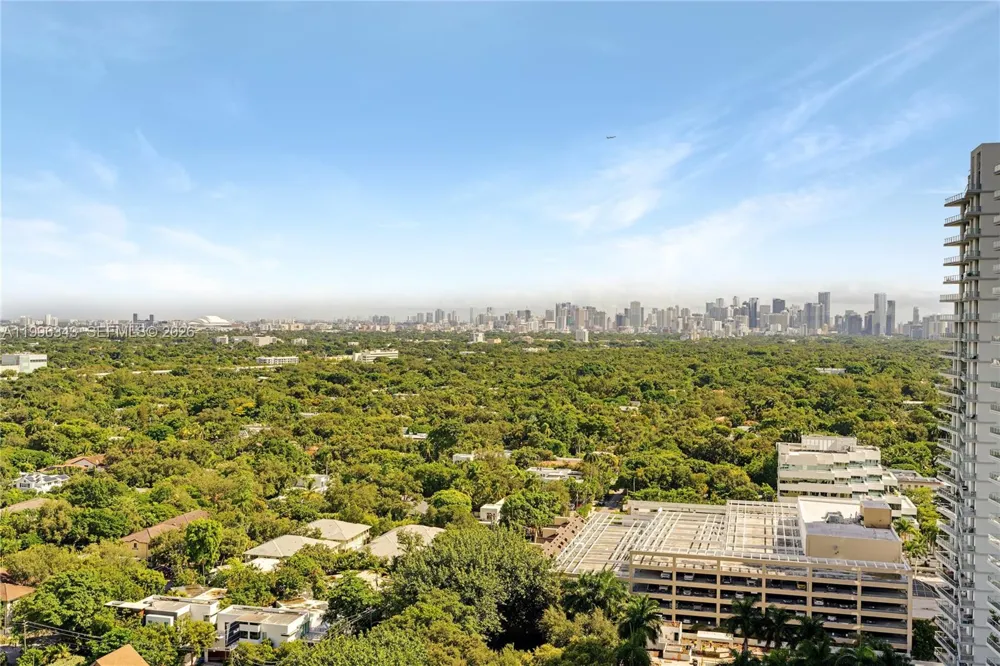2678 Tigertail Ave #2006 Coconut Grove, FL 33133