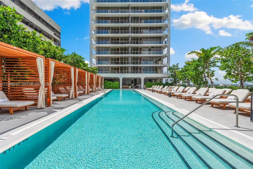 2678 Tigertail Ave #2006 Coconut Grove, FL 33133