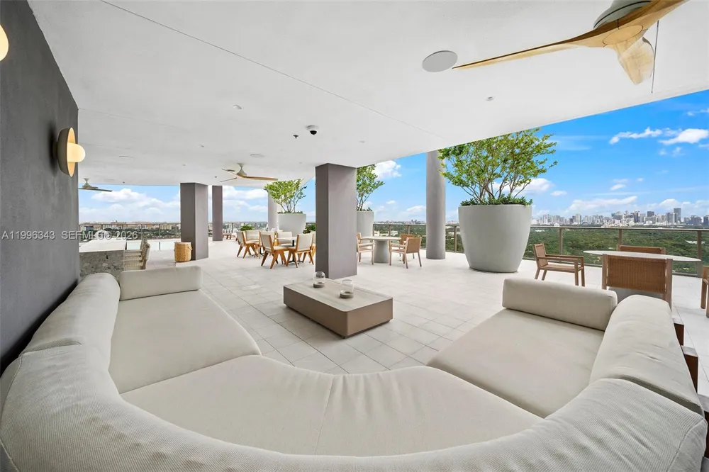 2678 Tigertail Ave #2006 Coconut Grove, FL 33133