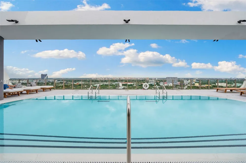 2678 Tigertail Ave #2006 Coconut Grove, FL 33133