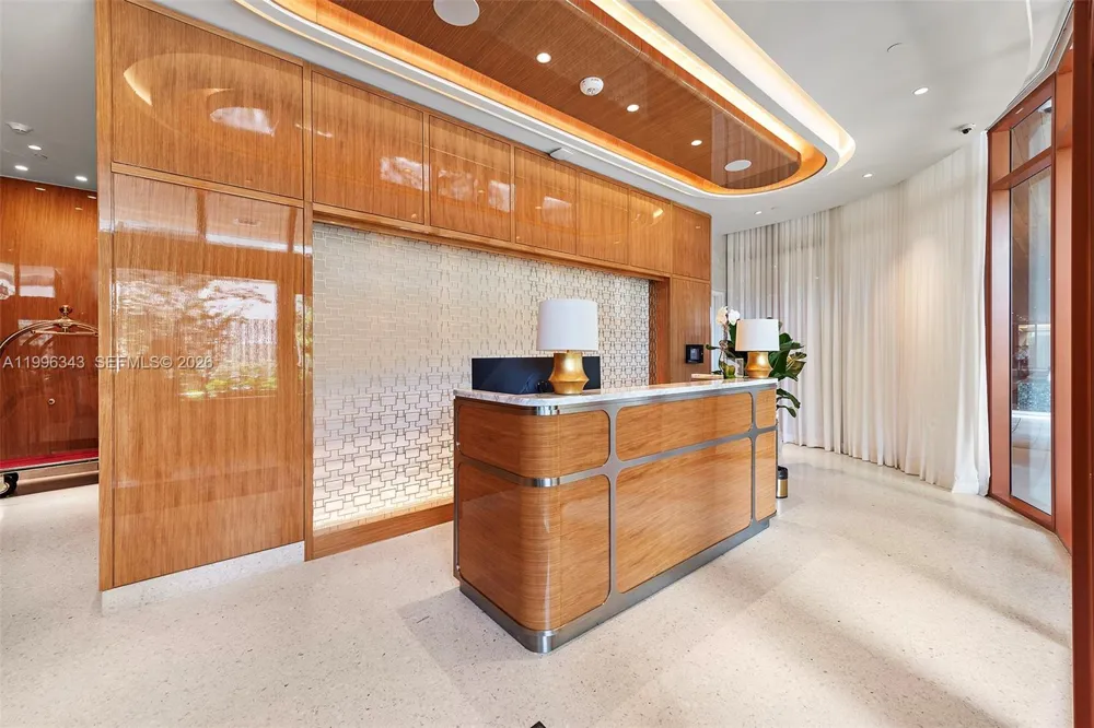 2678 Tigertail Ave #2006 Coconut Grove, FL 33133