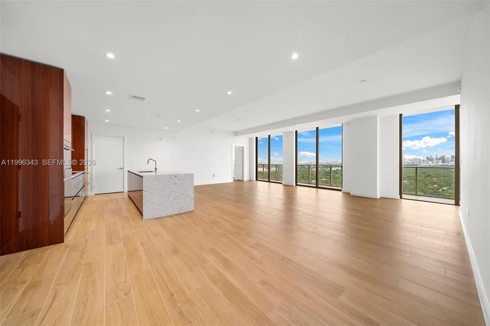 2678 Tigertail Ave #2006 Coconut Grove, FL 33133