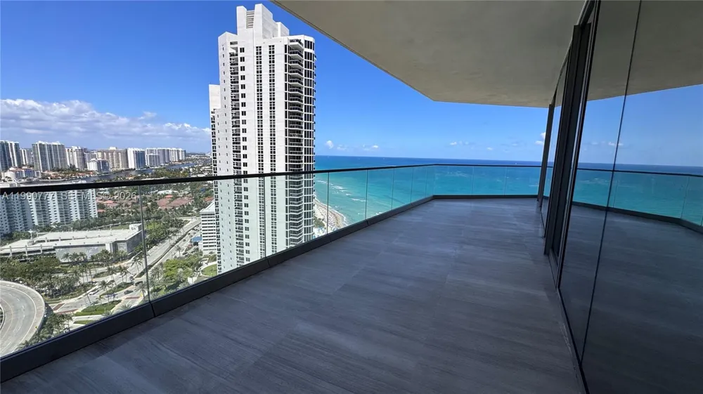 18975 Collins Ave #2500 Sunny Isles Beach, FL 33160
