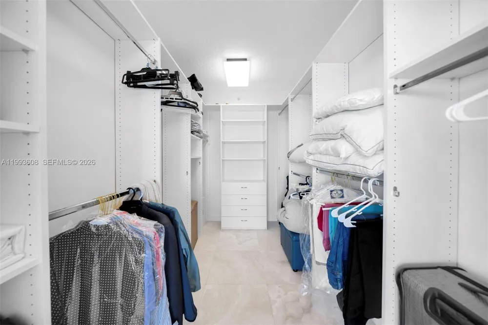 1500 Ocean Drive #702 Miami Beach, FL 33139