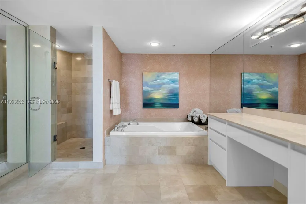 1500 Ocean Drive #702 Miami Beach, FL 33139