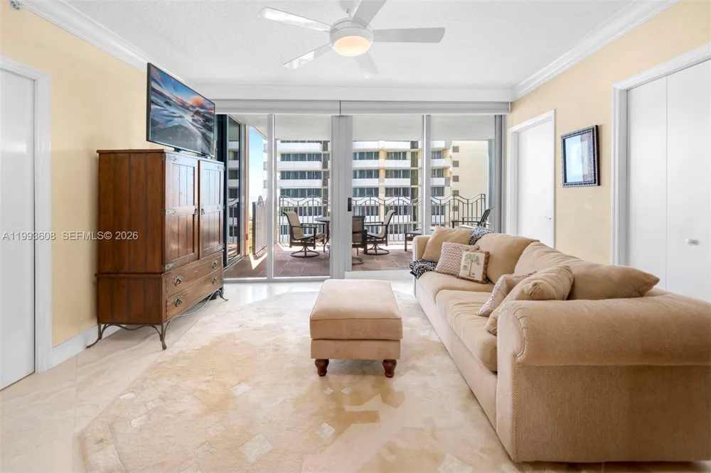 1500 Ocean Drive #702 Miami Beach, FL 33139