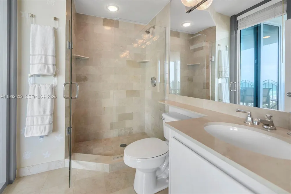 1500 Ocean Drive #702 Miami Beach, FL 33139