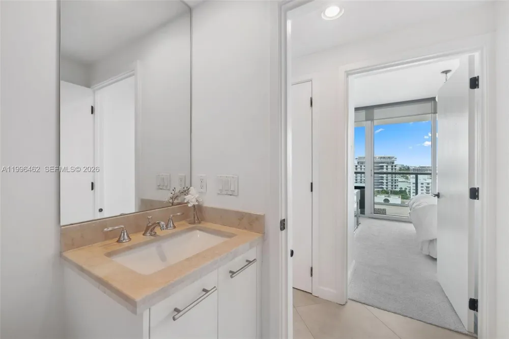 6799 Collins Ave #1106 Miami Beach, FL 33141