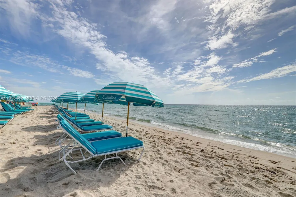6799 Collins Ave #1106 Miami Beach, FL 33141