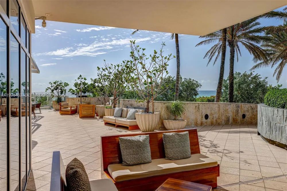 6799 Collins Ave #1106 Miami Beach, FL 33141