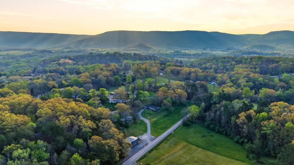 1675 Ketner Mill Road Whitwell, TN 37397