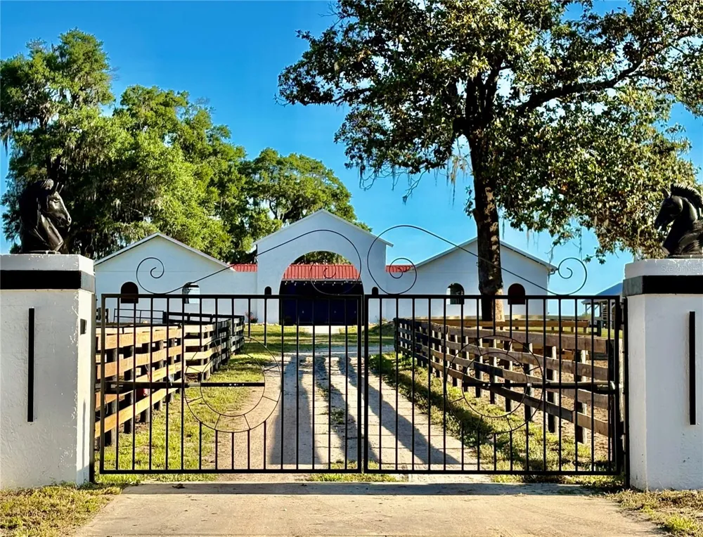 1575 NE 100TH STREET Anthony, FL 32617