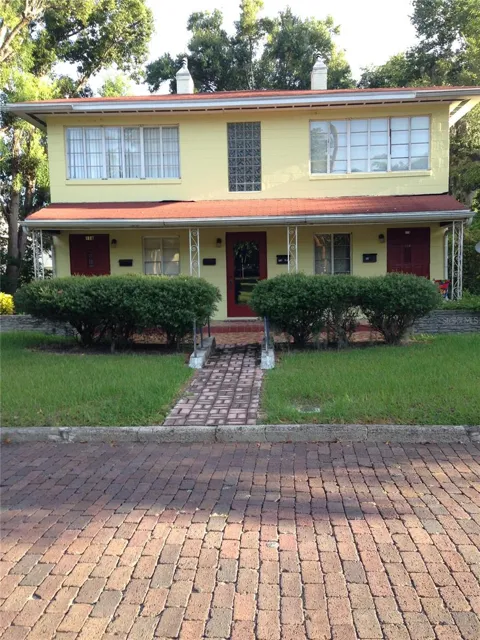 118 RIGGINS STREET