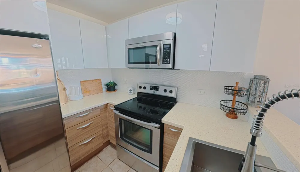 400 COND. HAUDIMAR BEACH APARTMENTS, EDIF. F #F104 Isabela, PR 00662