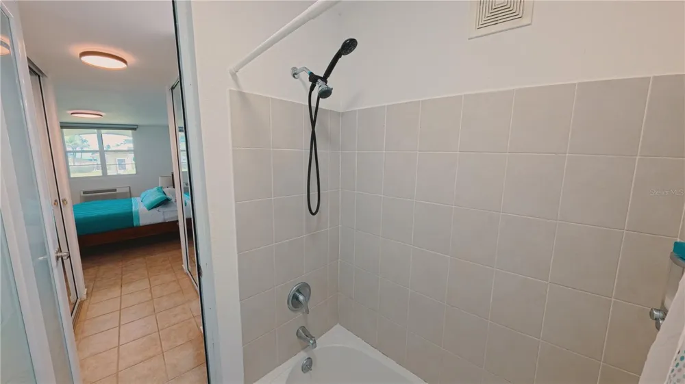 400 COND. HAUDIMAR BEACH APARTMENTS, EDIF. F #F104 Isabela, PR 00662