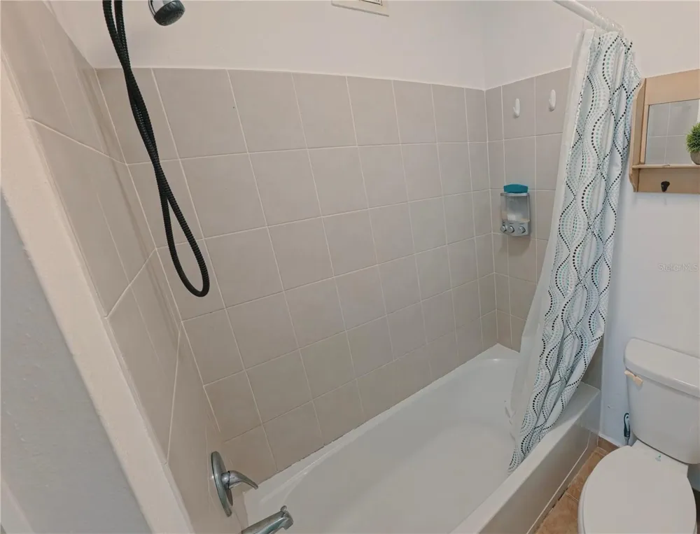 400 COND. HAUDIMAR BEACH APARTMENTS, EDIF. F #F104 Isabela, PR 00662