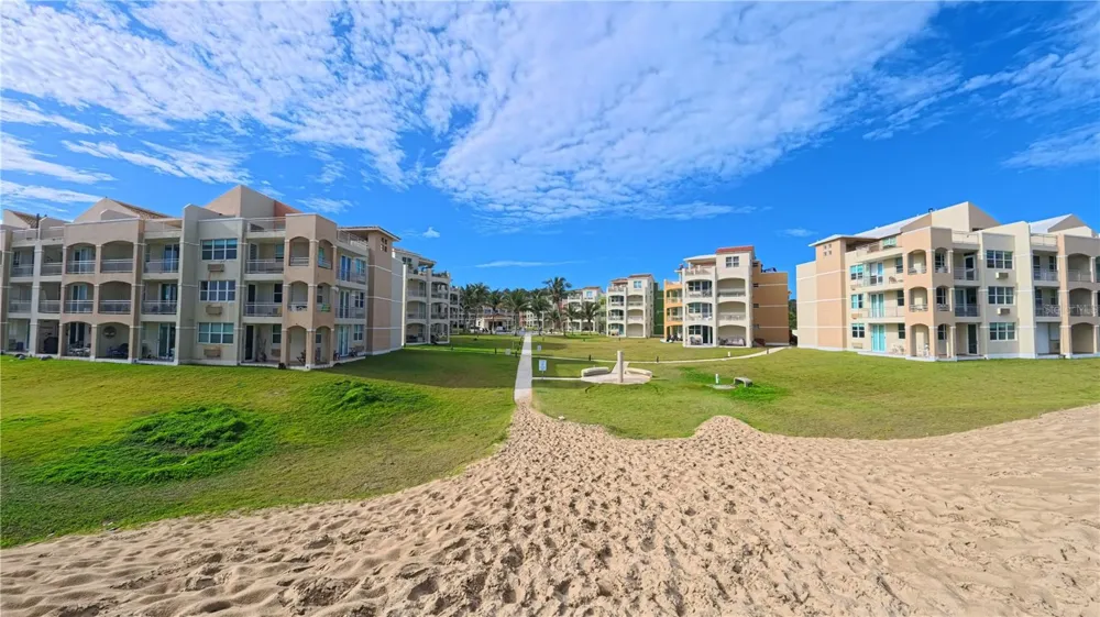 400 COND. HAUDIMAR BEACH APARTMENTS, EDIF. F #F104 Isabela, PR 00662