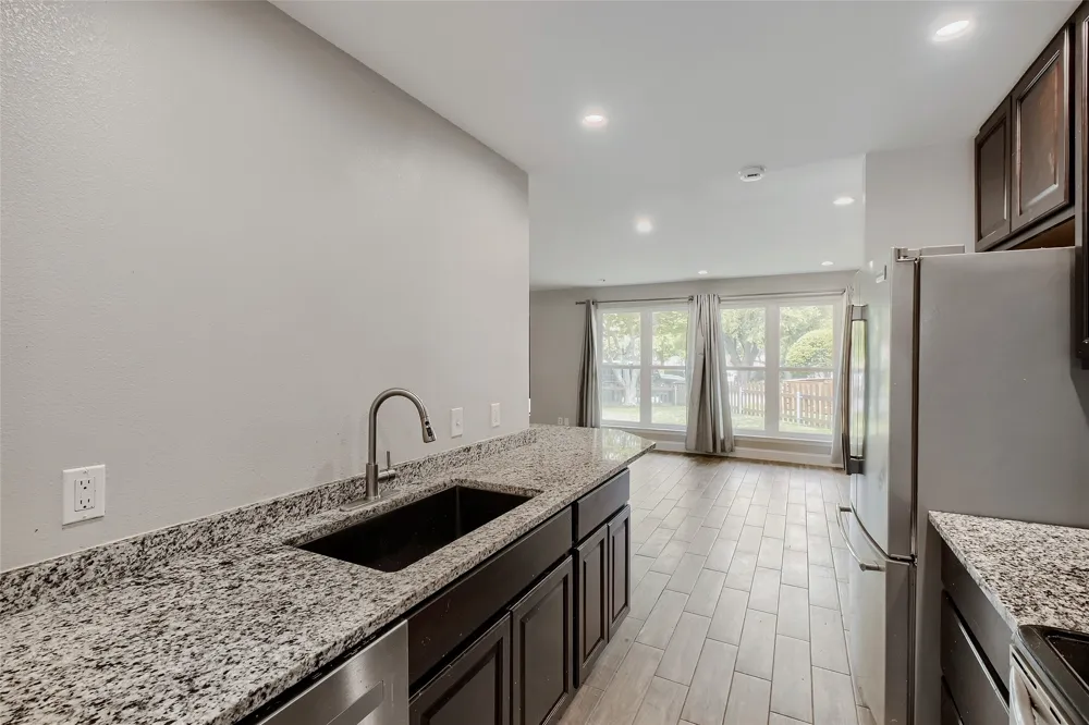 1624 Choteau Circle Grapevine, TX 76051