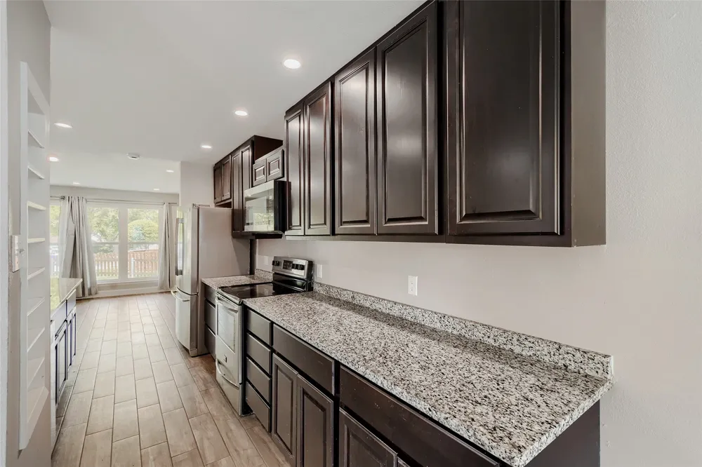 1624 Choteau Circle Grapevine, TX 76051