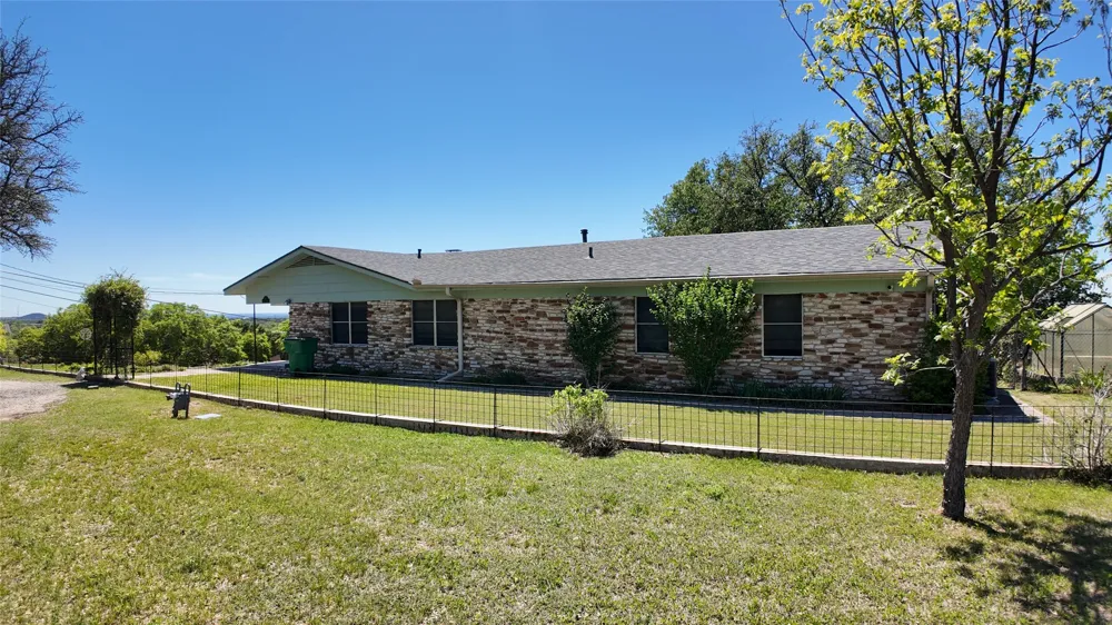 1301 Reilley Street Goldthwaite, TX 76844