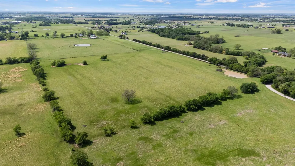 11742 Dane Road Pilot Point, TX 76258