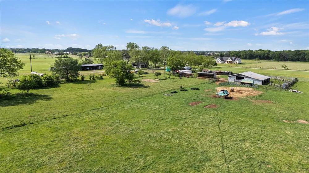 11742 Dane Road Pilot Point, TX 76258