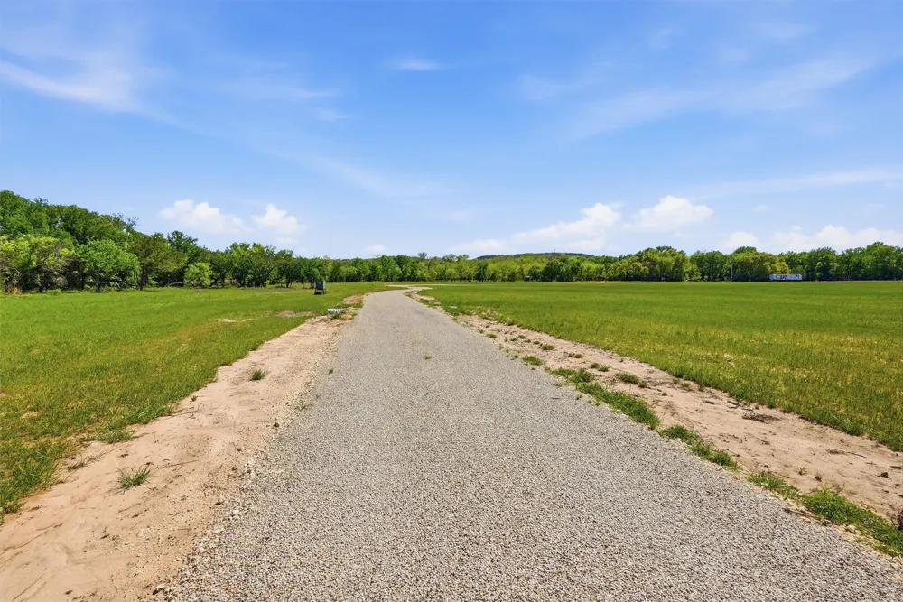 12011 Paradise Boulevard Bluff Dale, TX 76433