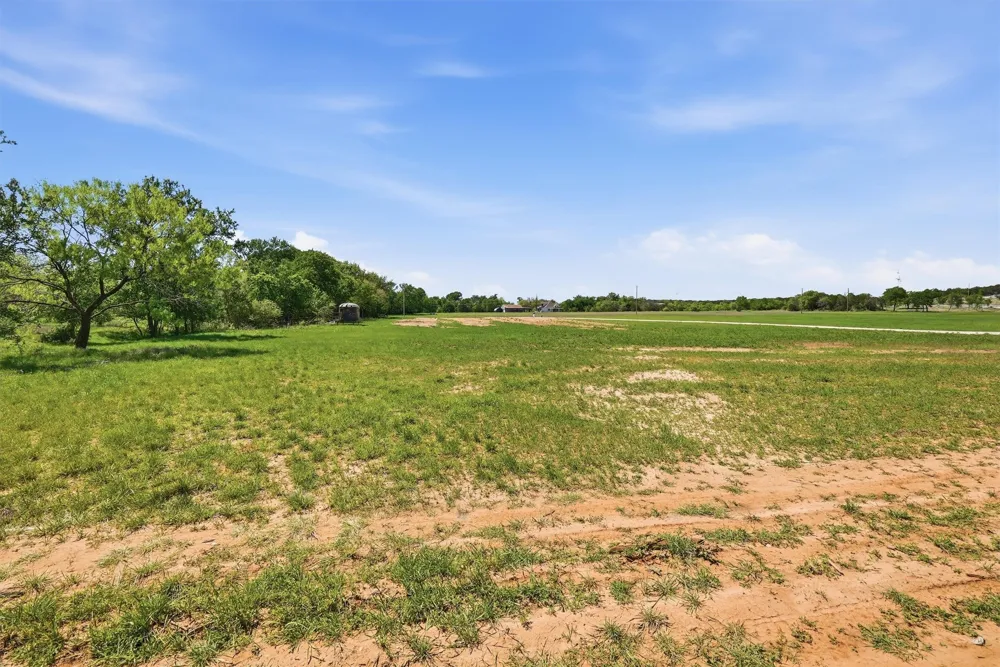 12011 Paradise Boulevard Bluff Dale, TX 76433