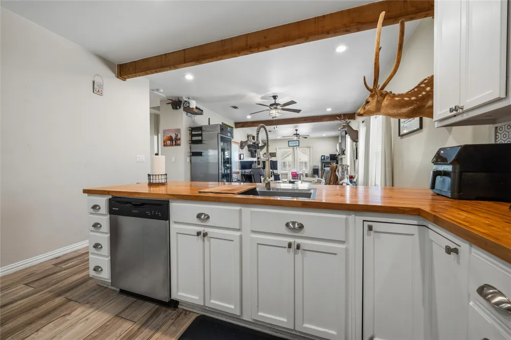105 S 6th Street Celeste, TX 75423
