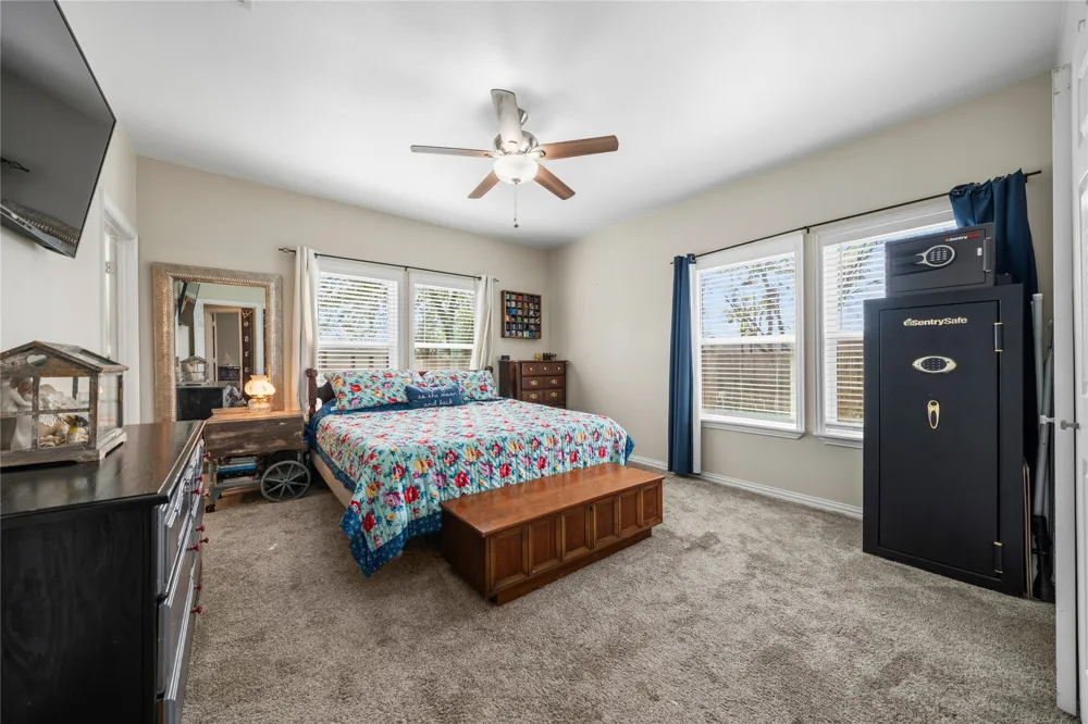 105 S 6th Street Celeste, TX 75423