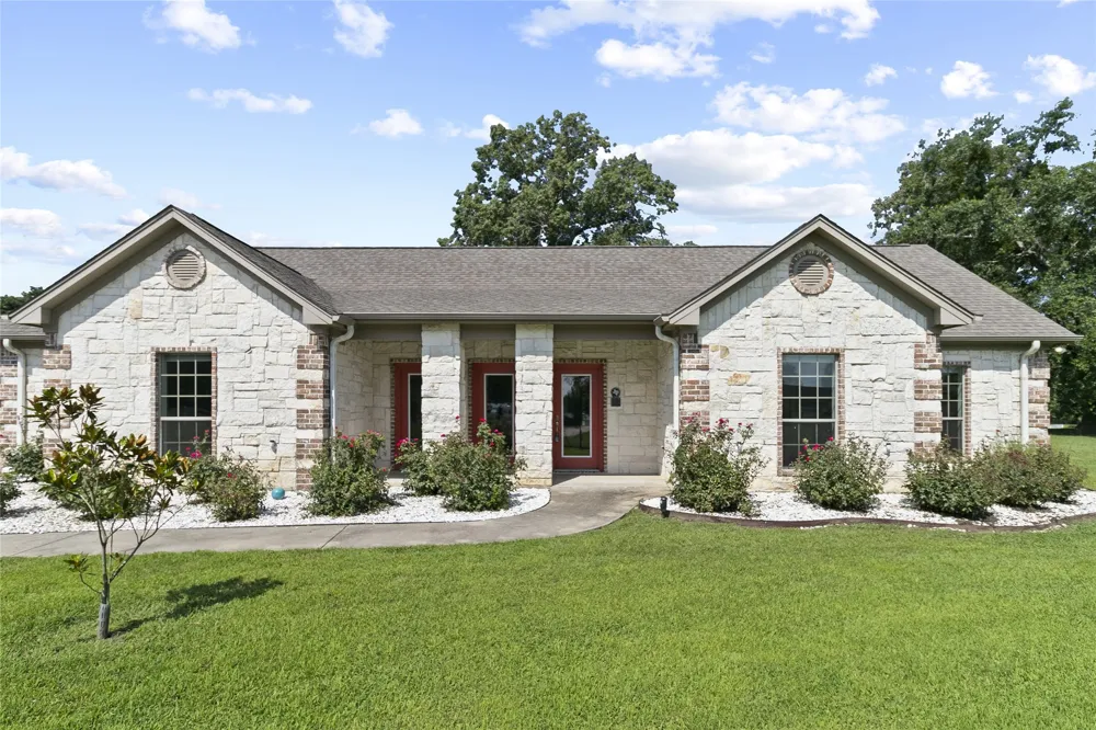 244 CR 2321 Pittsburg, TX 75686
