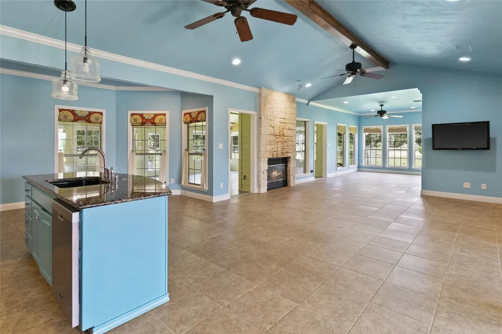 244 CR 2321 Pittsburg, TX 75686