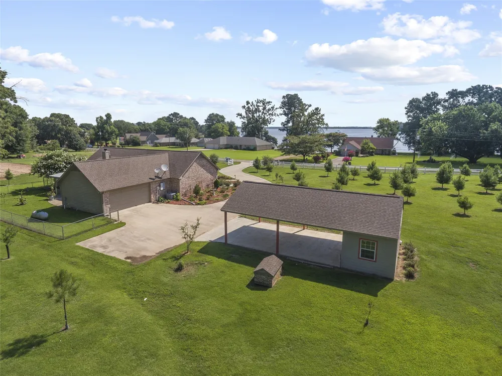 244 CR 2321 Pittsburg, TX 75686