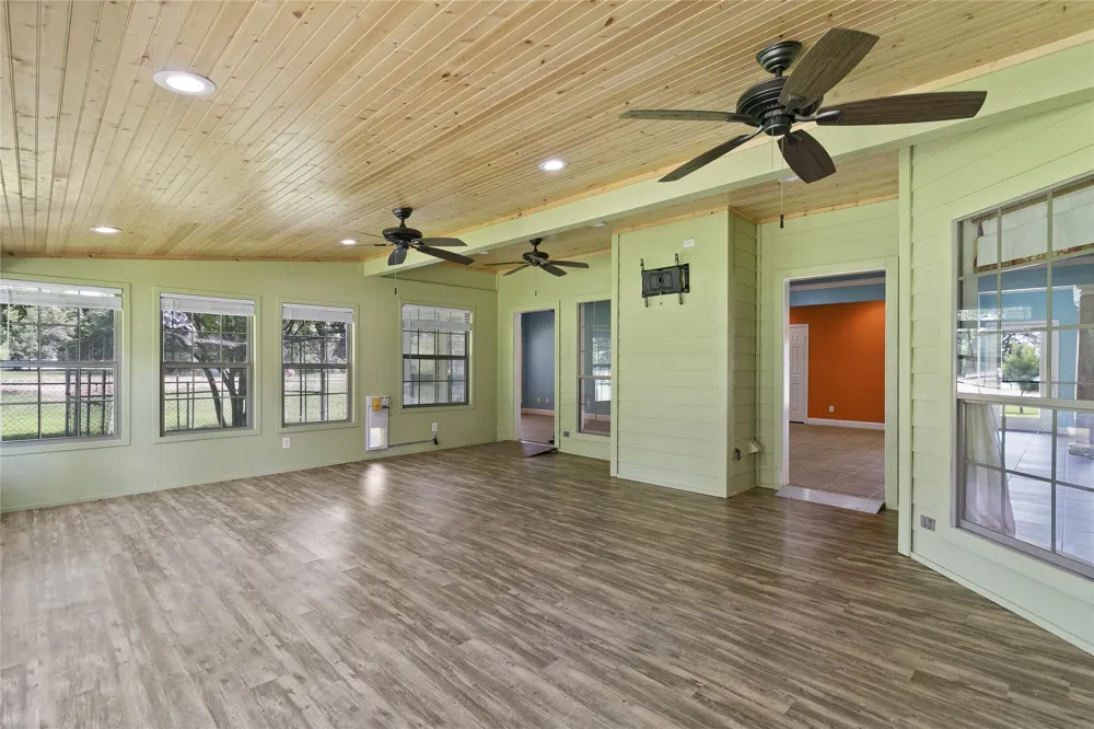 244 CR 2321 Pittsburg, TX 75686