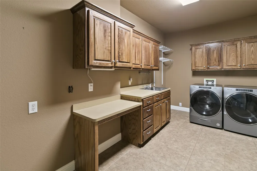 244 CR 2321 Pittsburg, TX 75686