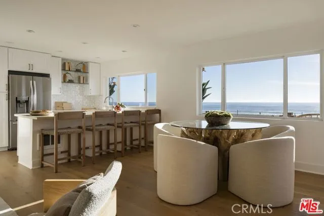 1000 The Strand Manhattan Beach, CA 90266