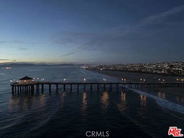 1000 The Strand Manhattan Beach, CA 90266