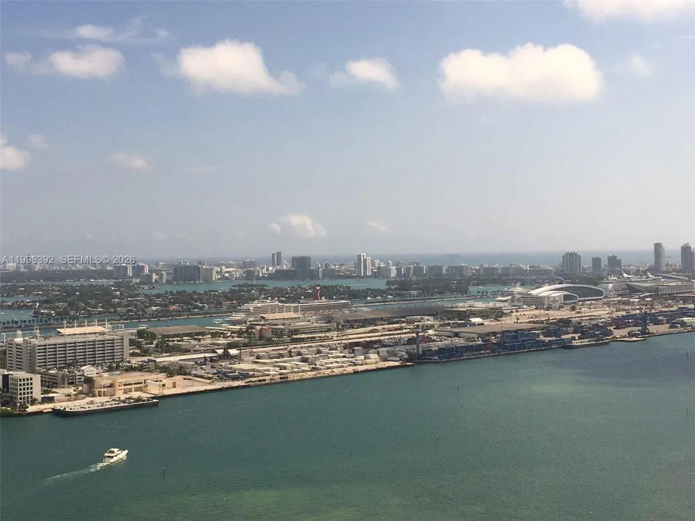 900 Brickell Key Blvd #PH3403 Miami, FL 33131
