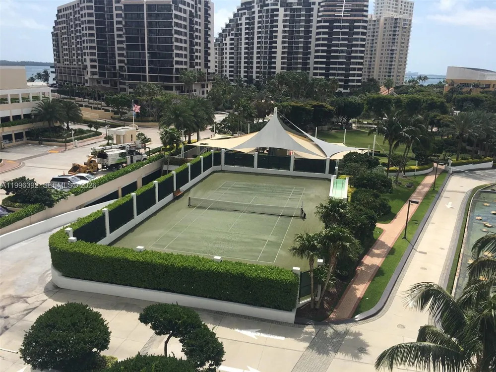 900 Brickell Key Blvd #PH3403 Miami, FL 33131