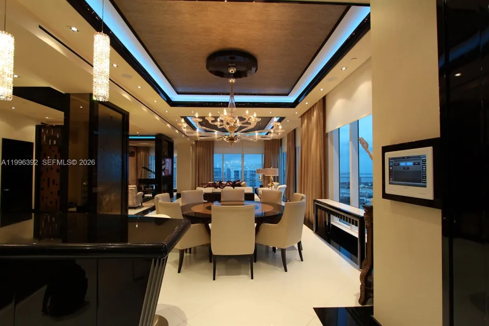900 Brickell Key Blvd #PH3403 Miami, FL 33131