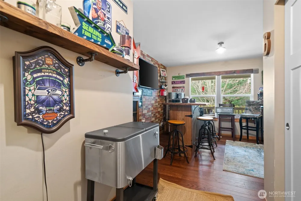 8992 Denise Place NE Bremerton, WA 98311