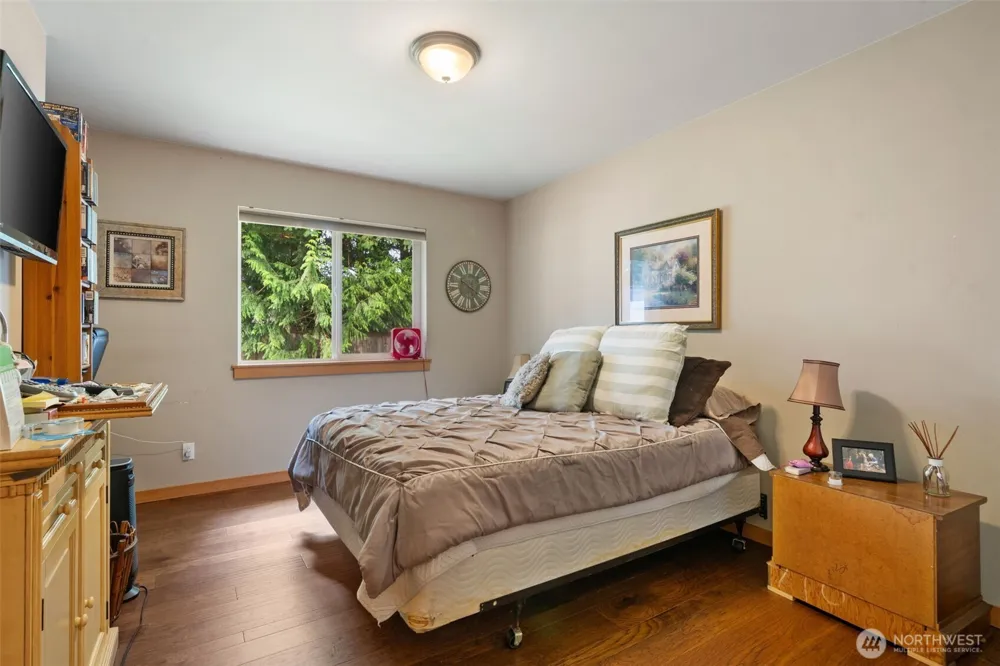 8992 Denise Place NE Bremerton, WA 98311