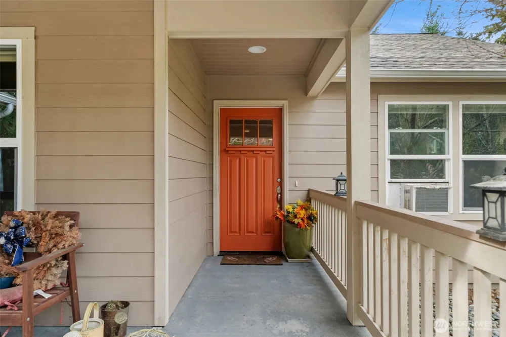 8992 Denise Place NE Bremerton, WA 98311