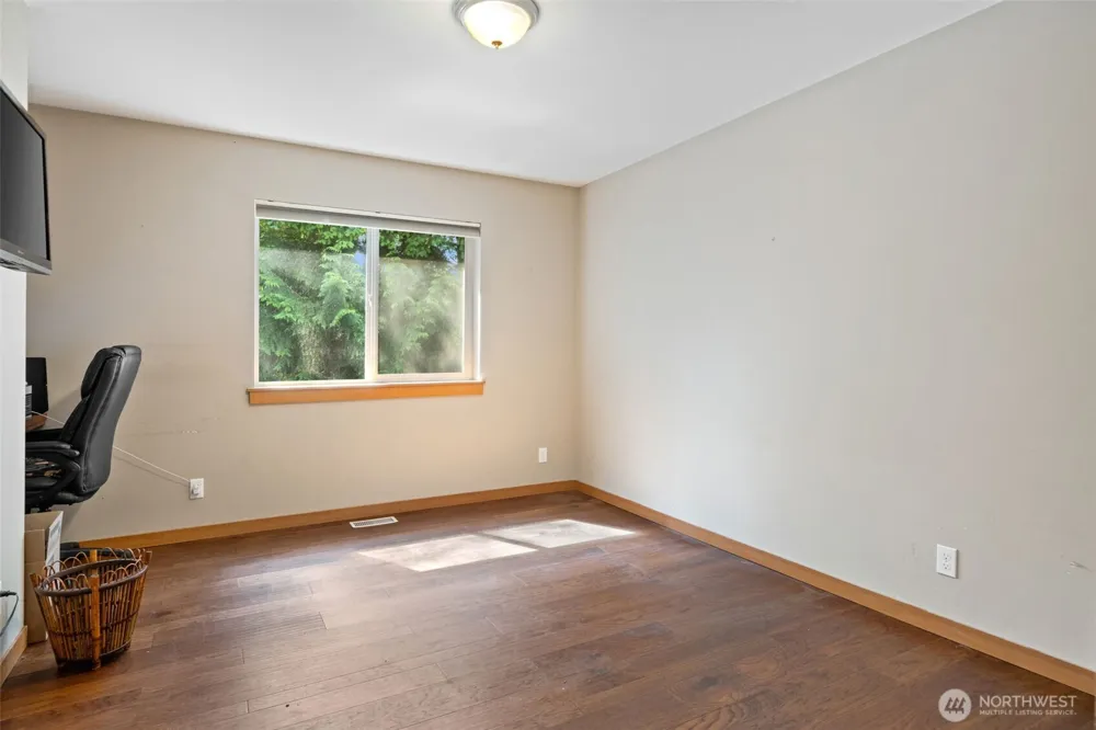 8992 Denise Place NE Bremerton, WA 98311
